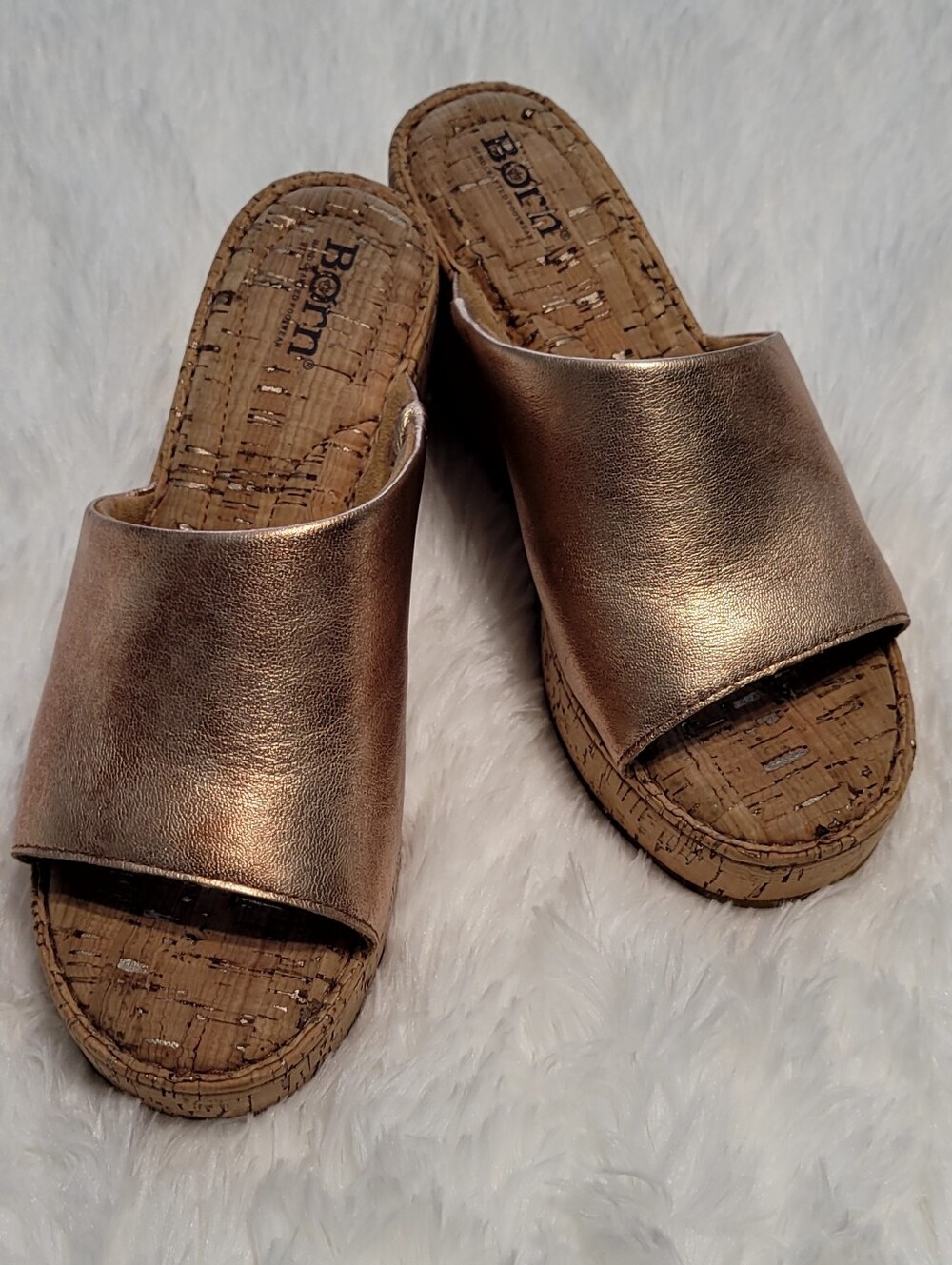Born Metallic Bronze Cork Slide Mules, Size 8 - Picture 2 of 5